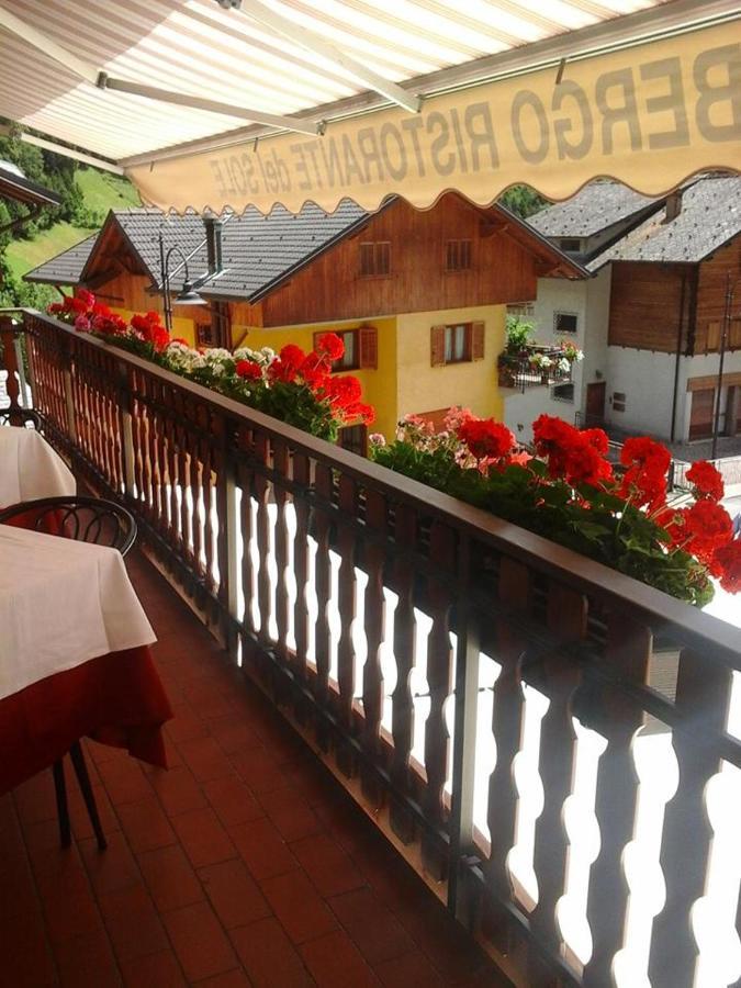 Albergo Ristorante Sole Mezzoldo Eksteriør bilde