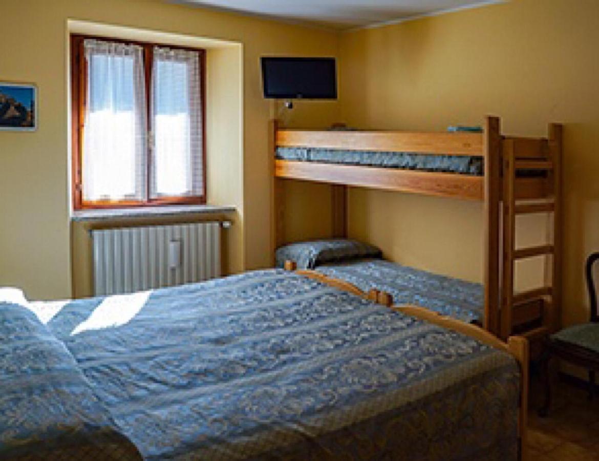 Albergo Ristorante Sole Mezzoldo Eksteriør bilde