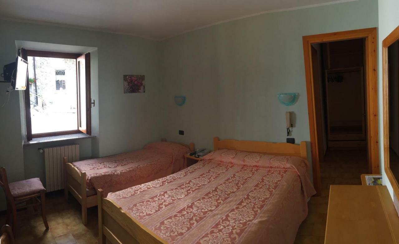 Albergo Ristorante Sole Mezzoldo Eksteriør bilde